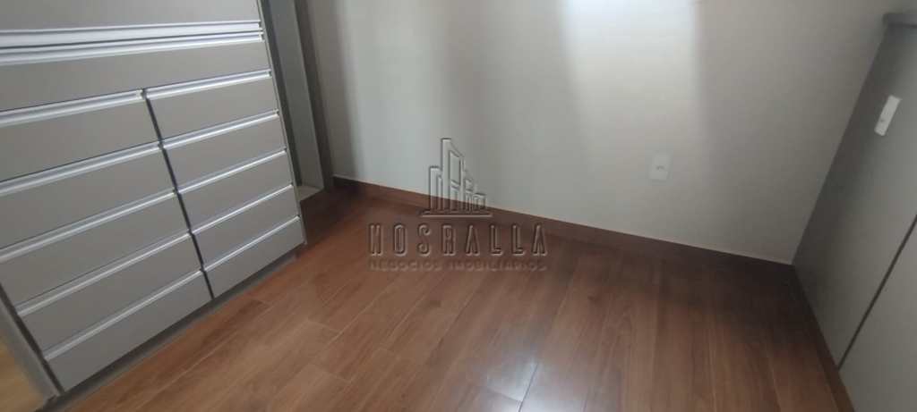 Apartamento em Jaboticabal, no bairro Centro