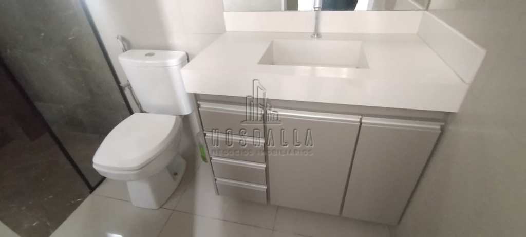 Apartamento em Jaboticabal, no bairro Centro