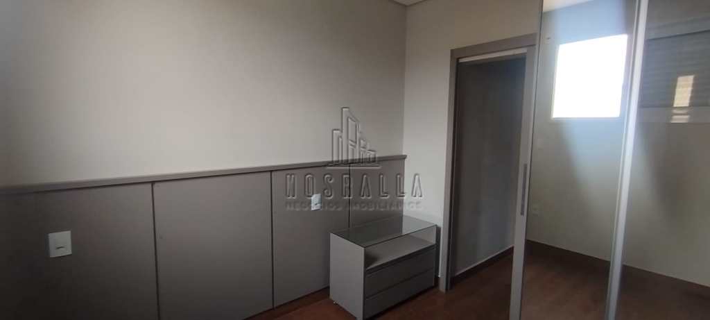 Apartamento em Jaboticabal, no bairro Centro