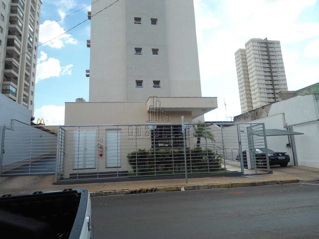 Apartamento em Jaboticabal, no bairro Centro