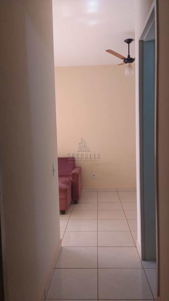 Apartamento em Jaboticabal, no bairro Vila Industrial