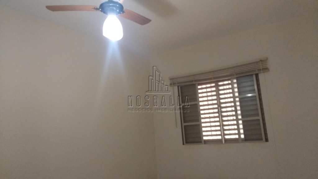 Apartamento em Jaboticabal, no bairro Vila Industrial
