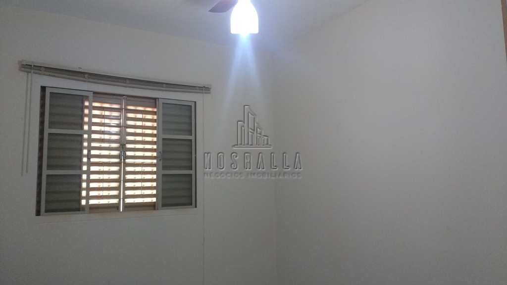 Apartamento em Jaboticabal, no bairro Vila Industrial