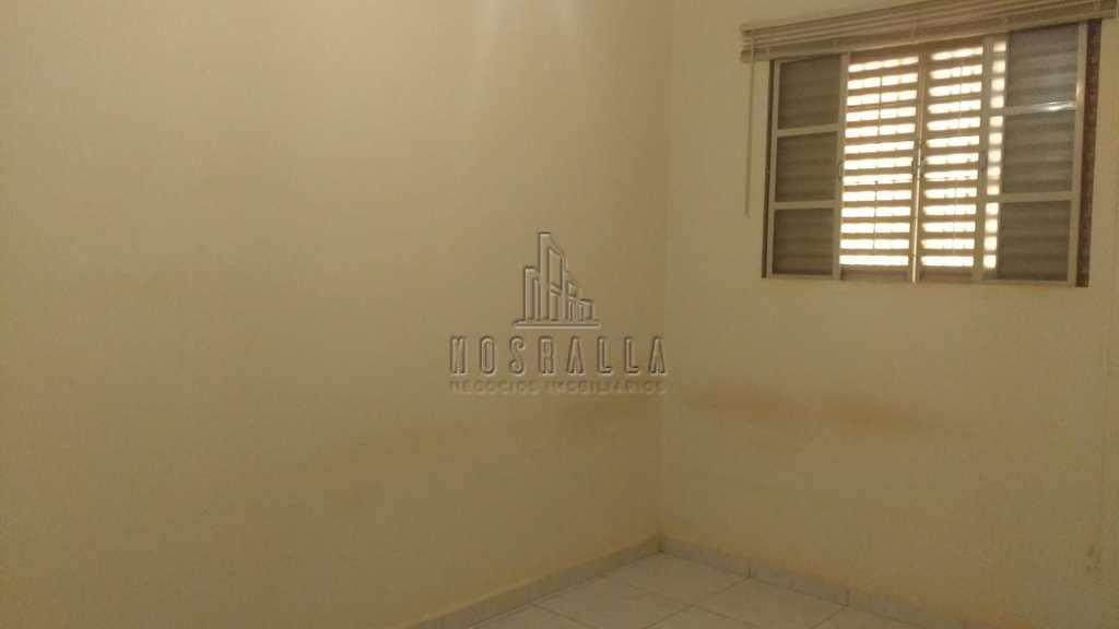 Apartamento em Jaboticabal, no bairro Vila Industrial