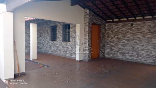 Casa, código 1722996 em Jaboticabal, bairro Parque dos Laranjais