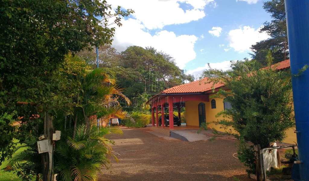 Chácara em Jaboticabal, bairro Planalto do Bosque