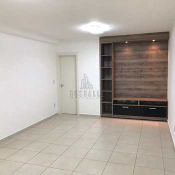 Apartamento em Jaboticabal, bairro Centro