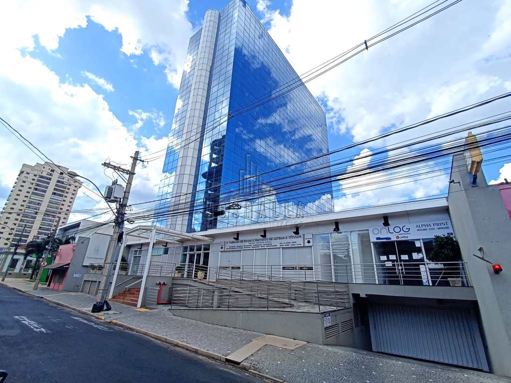 Sala Comercial em Jaboticabal, no bairro Centro