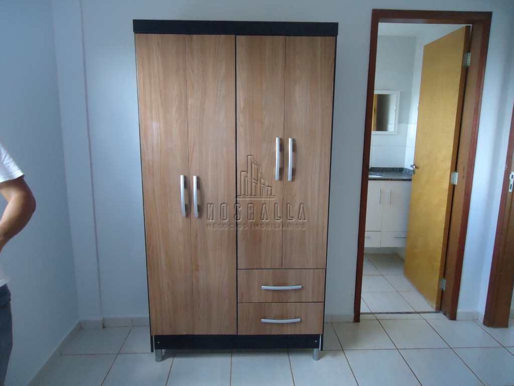 Apartamento em Jaboticabal, no bairro Vila Industrial