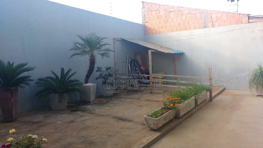 Casa em Jaboticabal, no bairro Jardim Aroeira