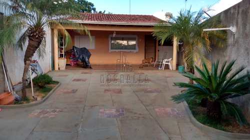 Casa, código 1723440 em Jaboticabal, bairro Planalto Itália