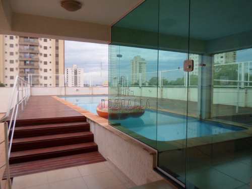 Apartamento, código 1723465 em Jaboticabal, bairro Centro