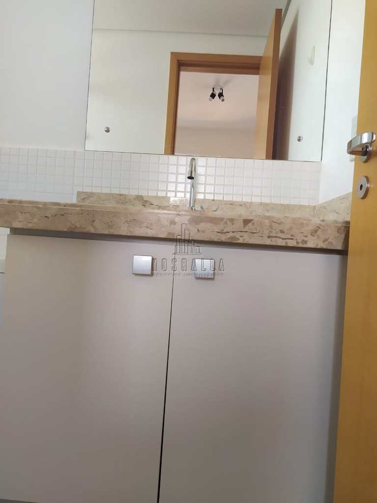 Apartamento em Jaboticabal, no bairro Centro