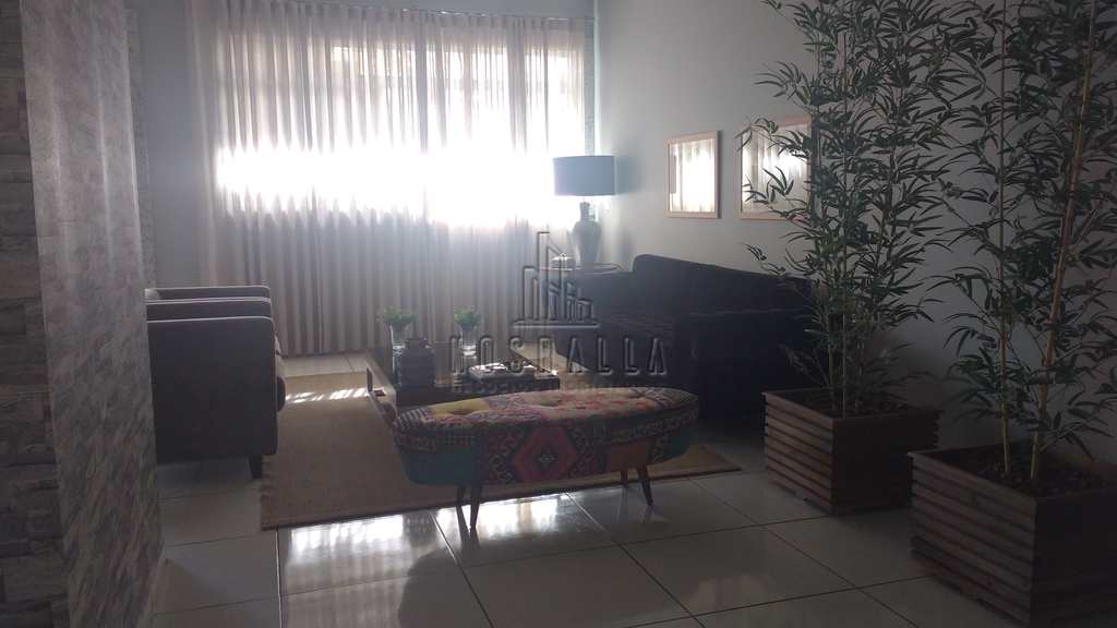Apartamento em Jaboticabal, no bairro Centro
