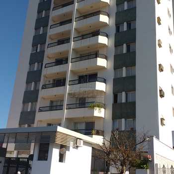 Apartamento em Jaboticabal, bairro Centro