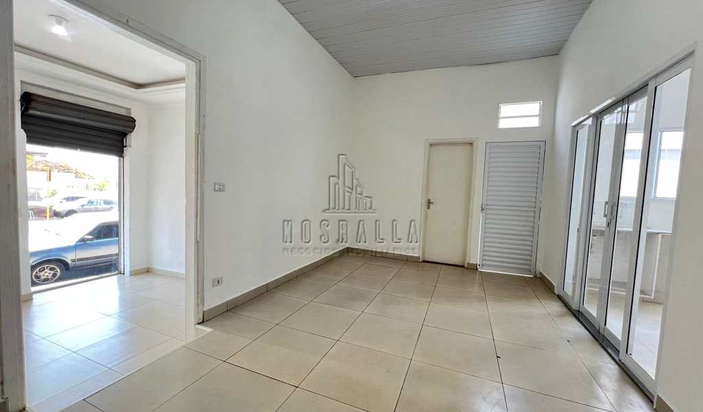 Loja em Jaboticabal, bairro Centro