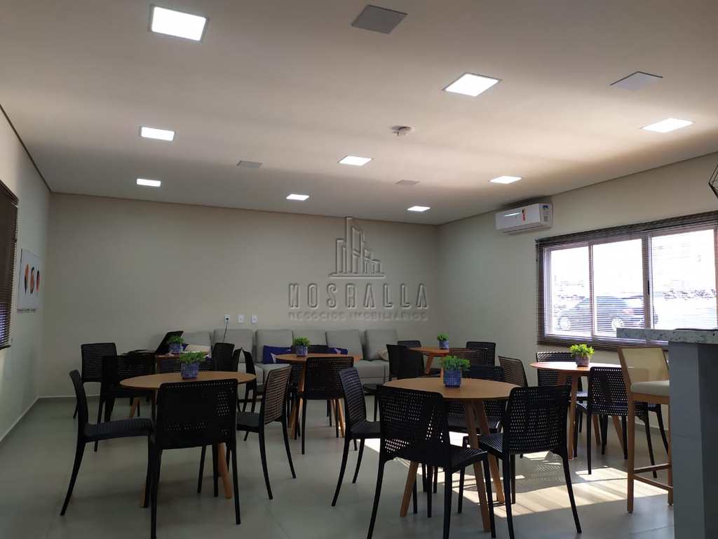 Apartamento em Jaboticabal, no bairro Sorocabano