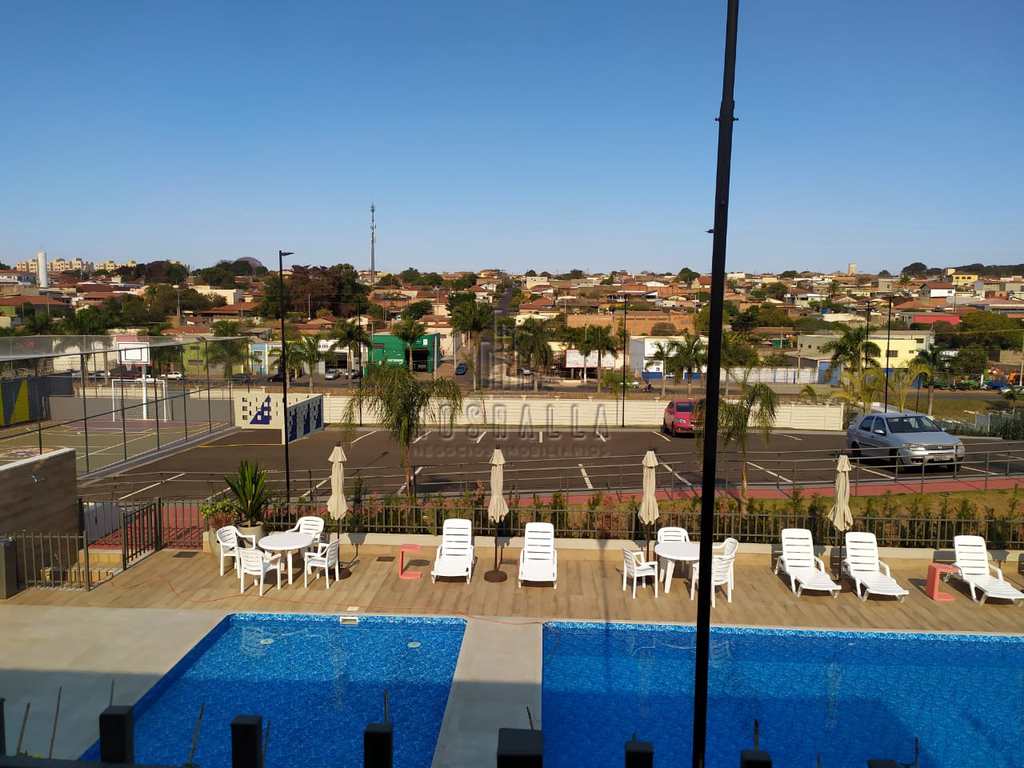 Apartamento em Jaboticabal, no bairro Sorocabano