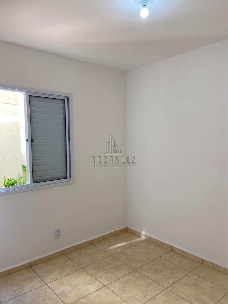 Apartamento em Jaboticabal, no bairro Sorocabano
