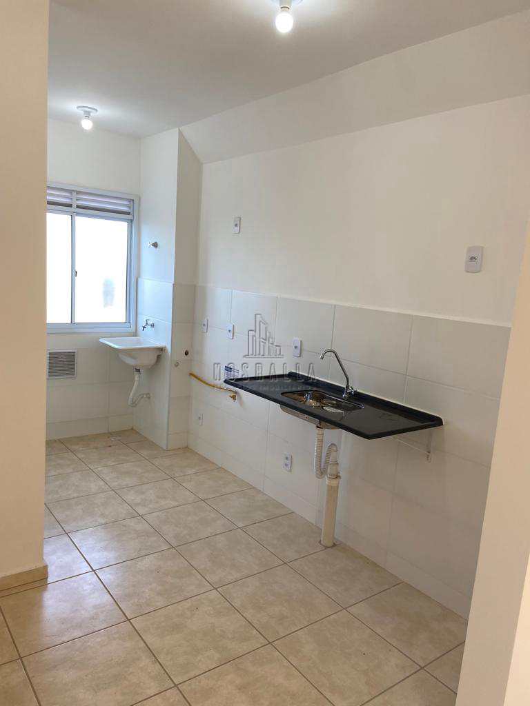 Apartamento em Jaboticabal, no bairro Sorocabano