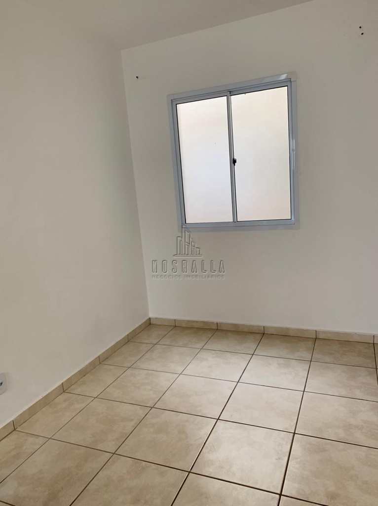 Apartamento em Jaboticabal, no bairro Sorocabano