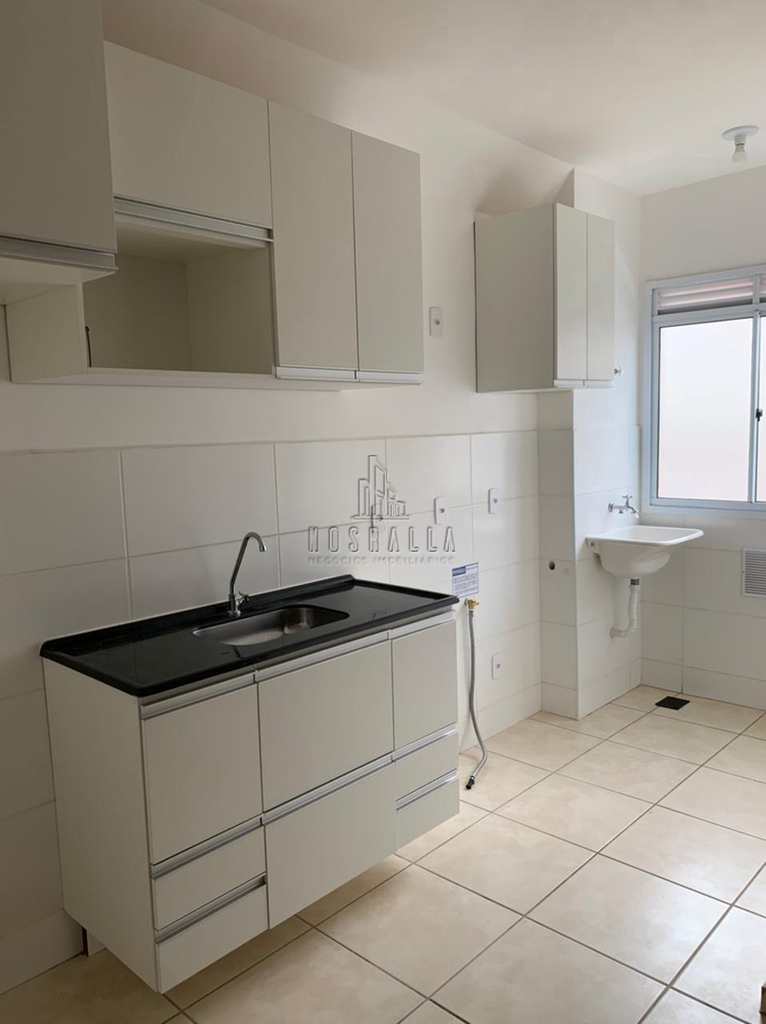 Apartamento em Jaboticabal, no bairro Sorocabano