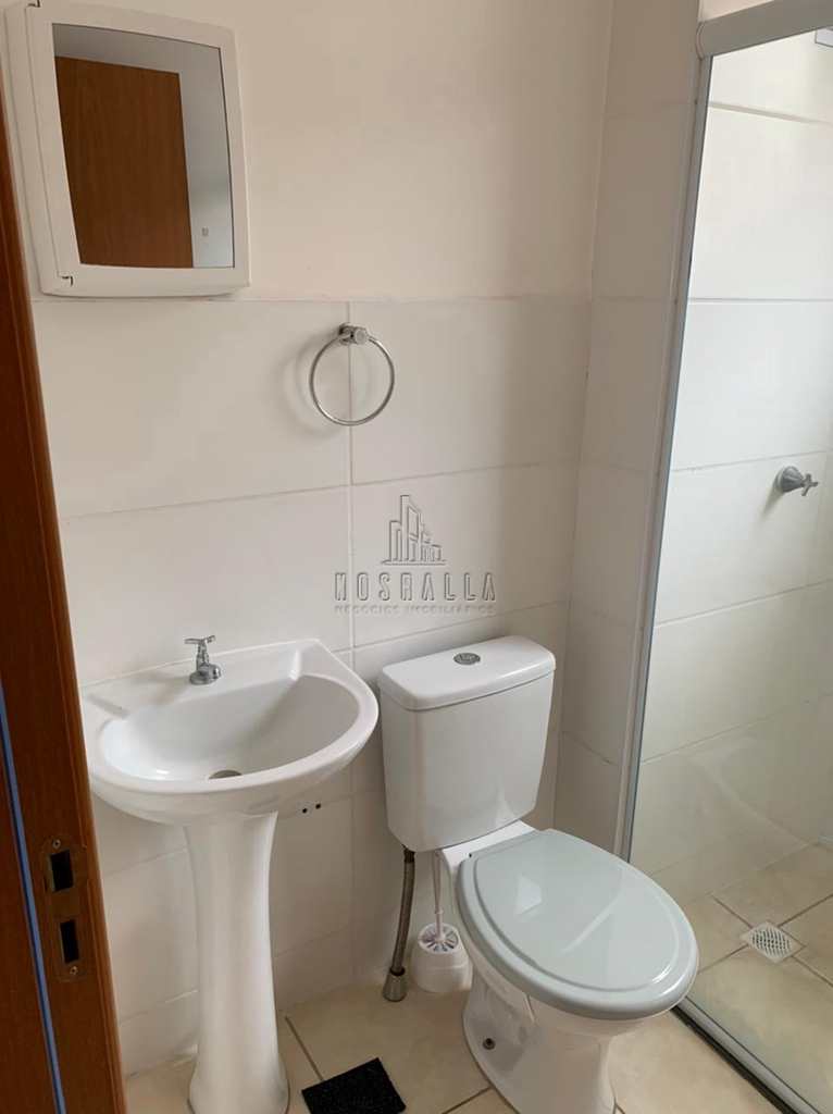 Apartamento em Jaboticabal, no bairro Sorocabano