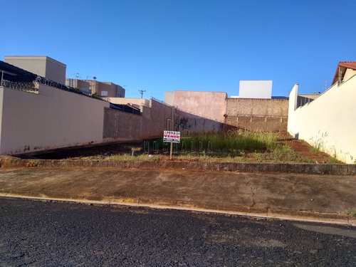 Terreno, código 1724549 em Jaboticabal, bairro Colina Verde