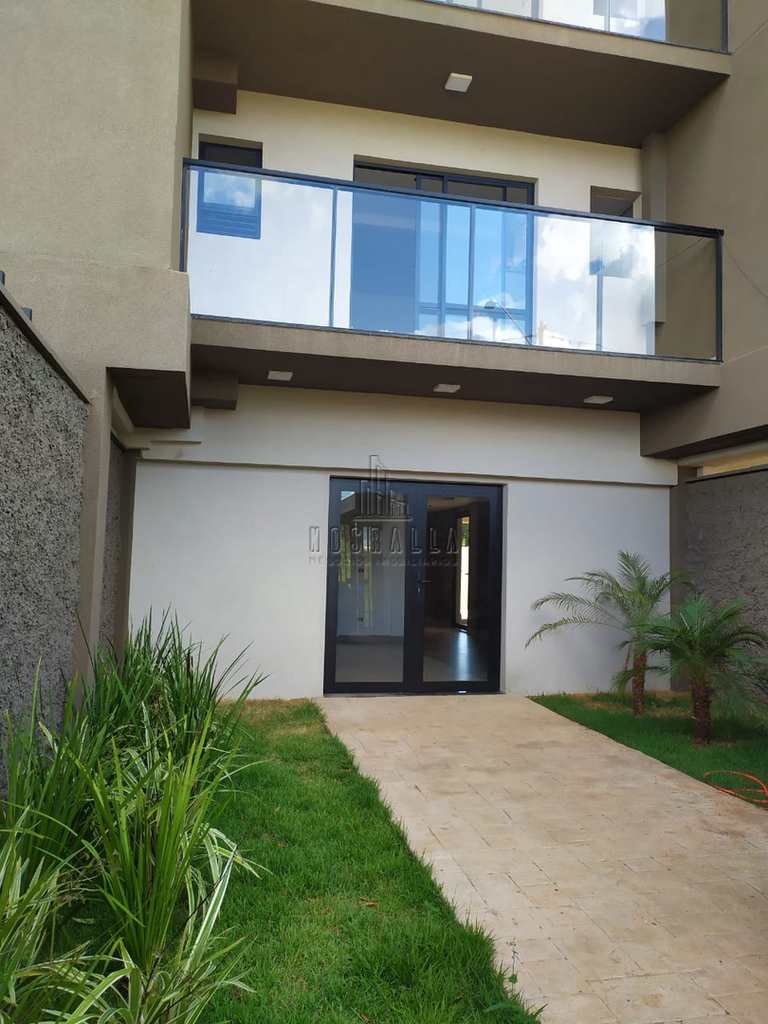 Apartamento em Jaboticabal, no bairro Athenas Paulista