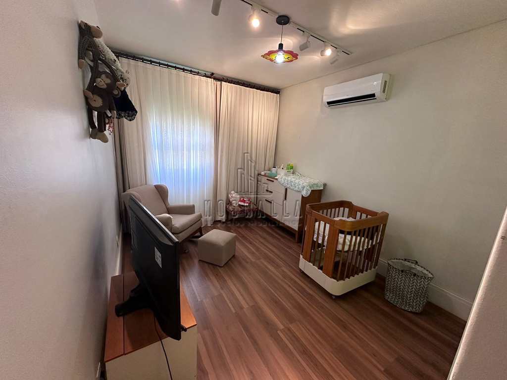 Apartamento em Jaboticabal, no bairro Centro