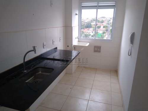Apartamento, código 1724774 em Jaboticabal, bairro Sorocabano