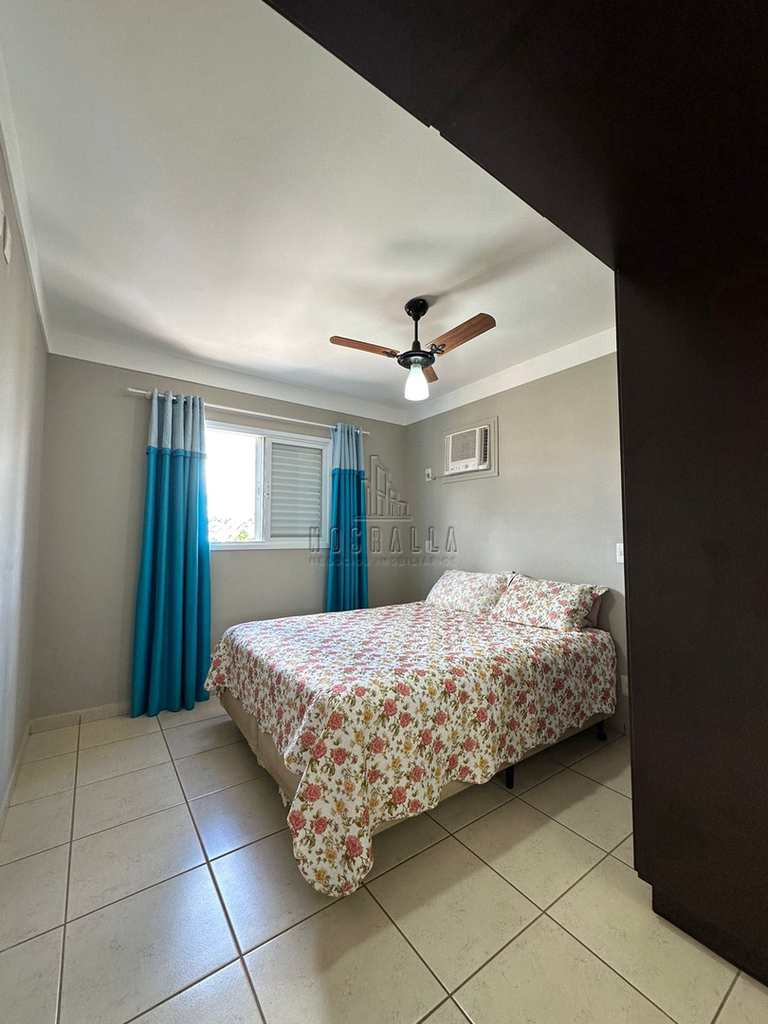 Apartamento em Jaboticabal, no bairro Centro