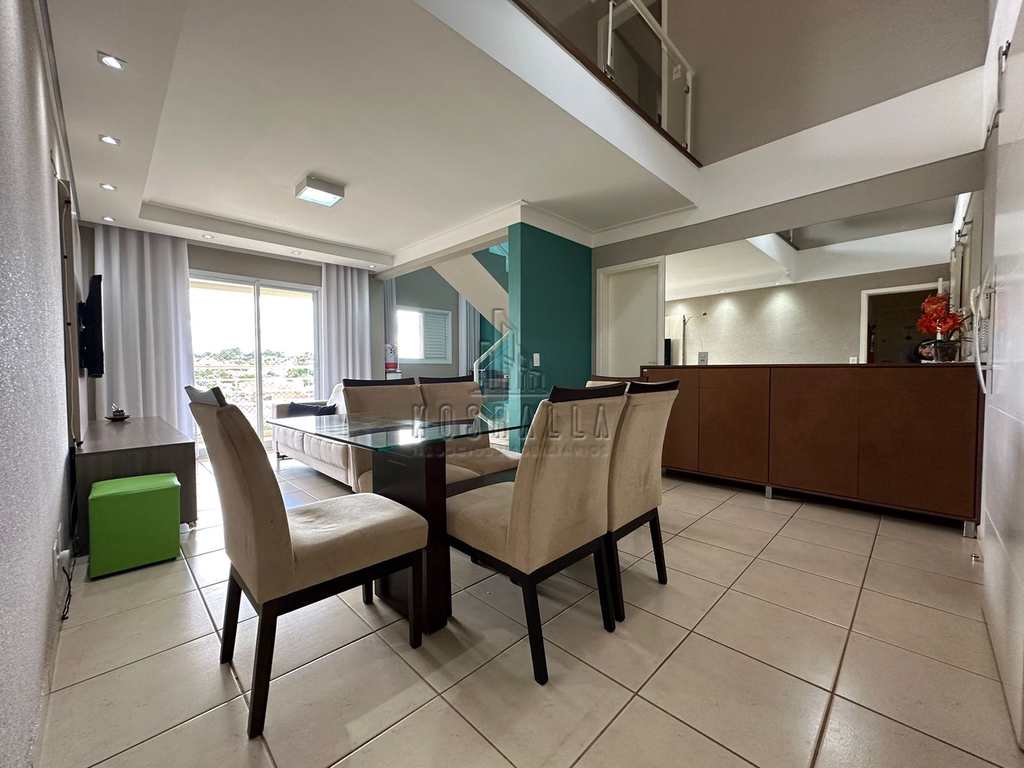 Apartamento em Jaboticabal, no bairro Centro