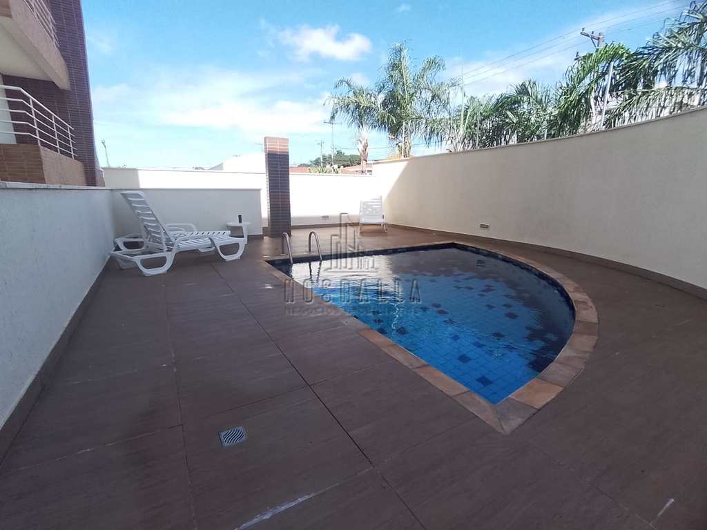Apartamento em Jaboticabal, no bairro Centro