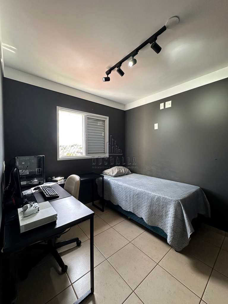 Apartamento em Jaboticabal, no bairro Centro