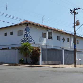 Prédio Residencial em Jaboticabal, bairro Jardim Nova Aparecida