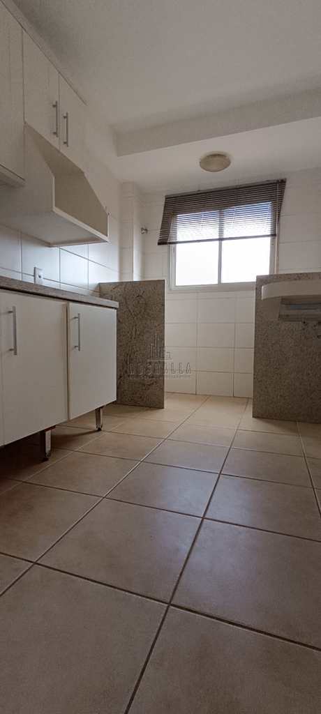 Apartamento em Jaboticabal, no bairro Centro