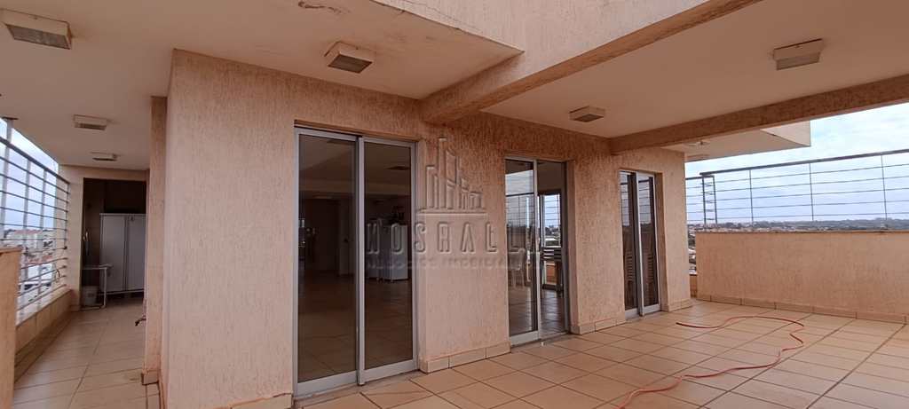 Apartamento em Jaboticabal, no bairro Centro