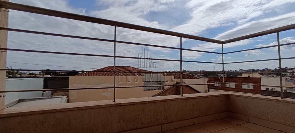 Apartamento em Jaboticabal, no bairro Centro