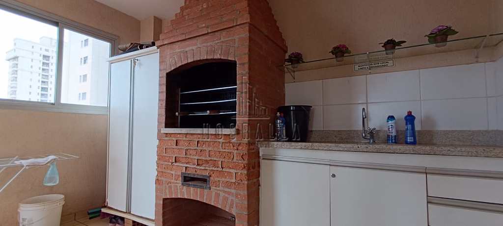 Apartamento em Jaboticabal, no bairro Centro