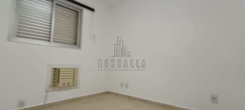 Apartamento em Jaboticabal, no bairro Centro