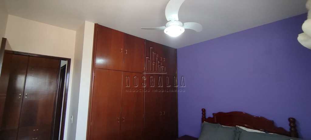 Apartamento em Jaboticabal, no bairro Centro