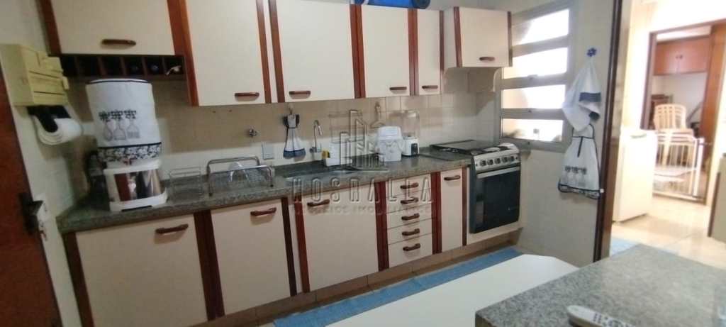 Apartamento em Jaboticabal, no bairro Centro