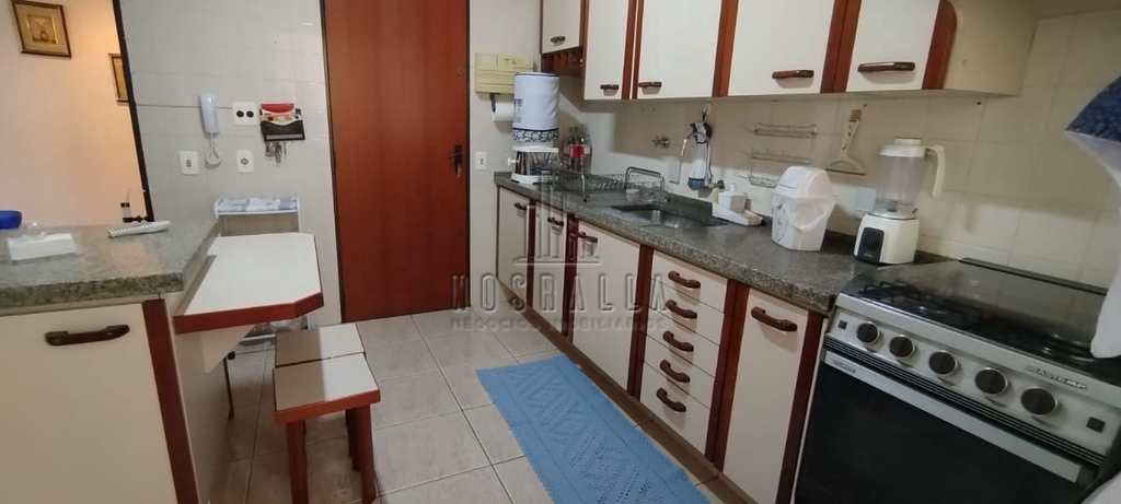 Apartamento em Jaboticabal, no bairro Centro
