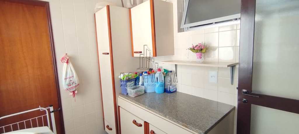 Apartamento em Jaboticabal, no bairro Centro