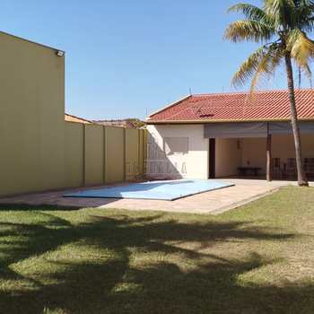 Casa em Jaboticabal, bairro Colina Verde