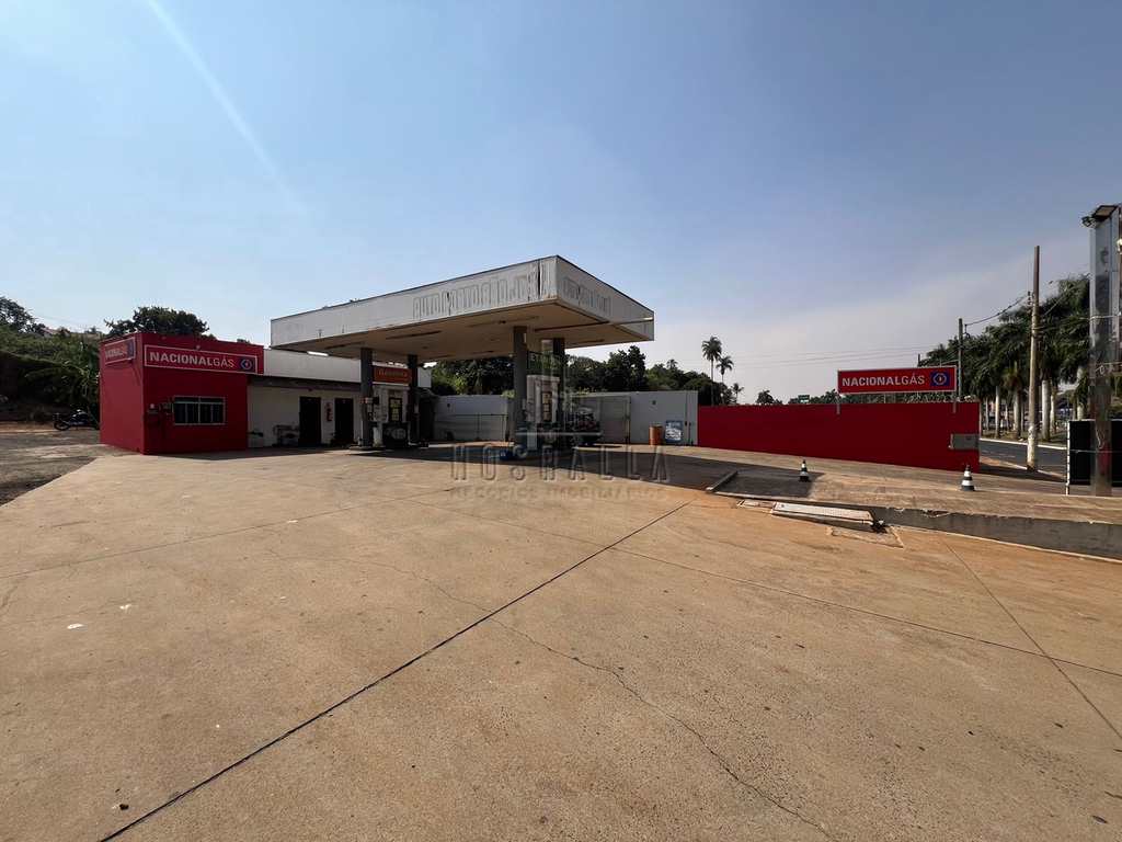 Área Comercial em Jaboticabal, no bairro Sorocabano