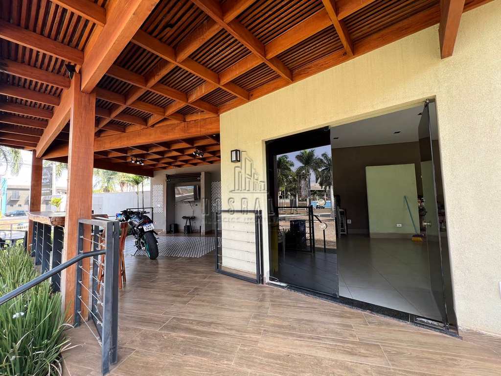 Área Comercial em Jaboticabal, no bairro Sorocabano