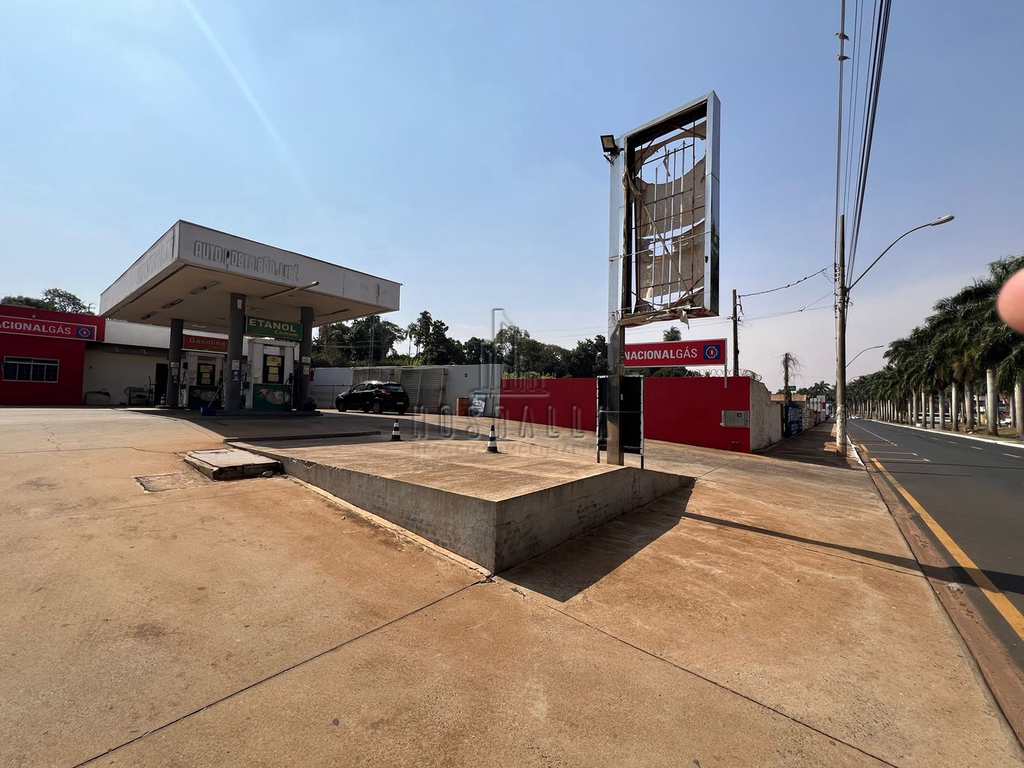 Área Comercial em Jaboticabal, no bairro Sorocabano