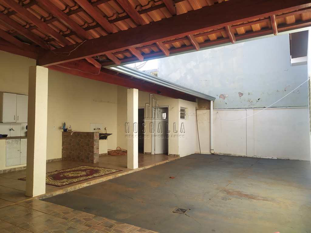 Casa em Jaboticabal, no bairro Nova Jaboticabal